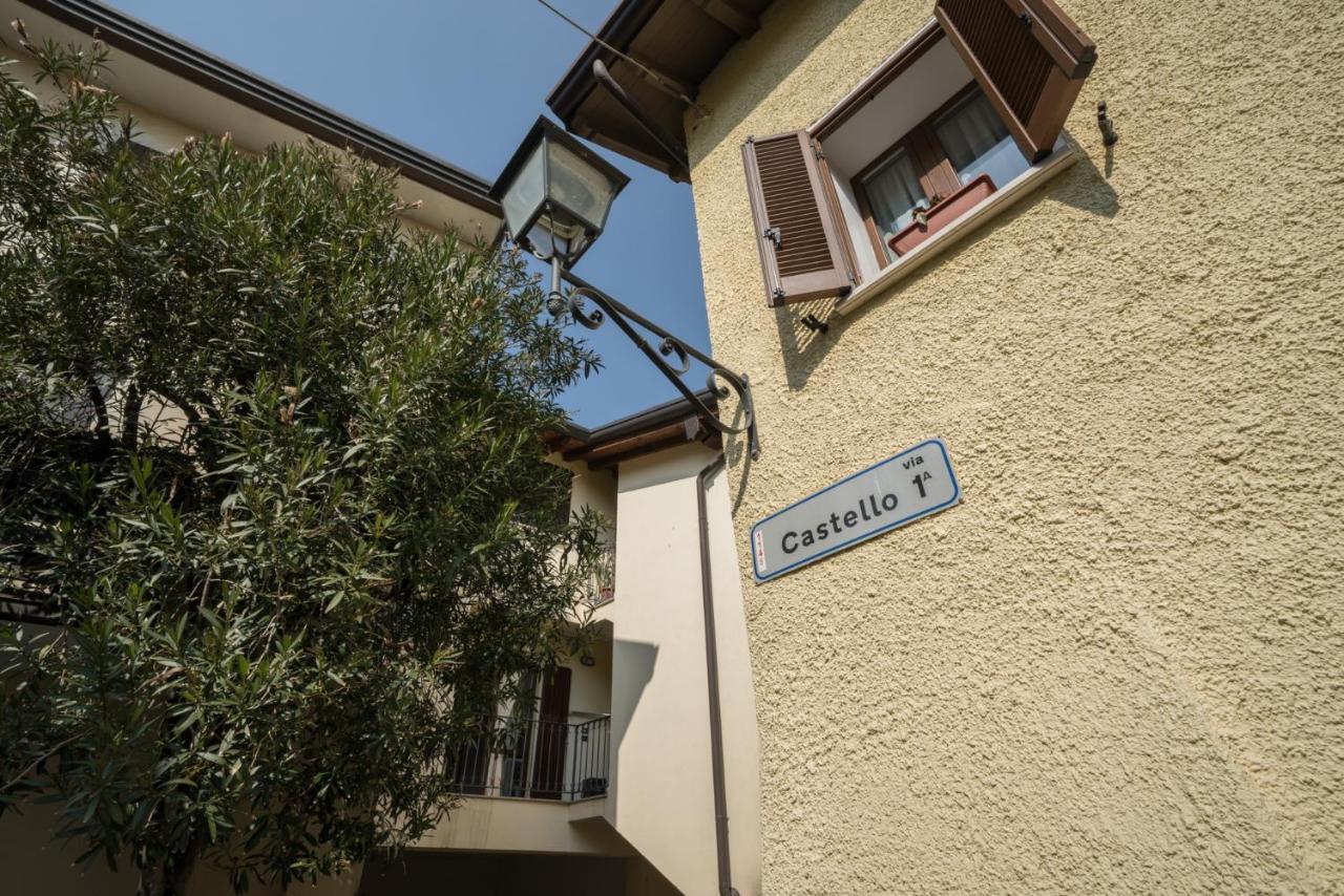 Gardappartamenti Castle Bell Moniga del Garda Buitenkant foto